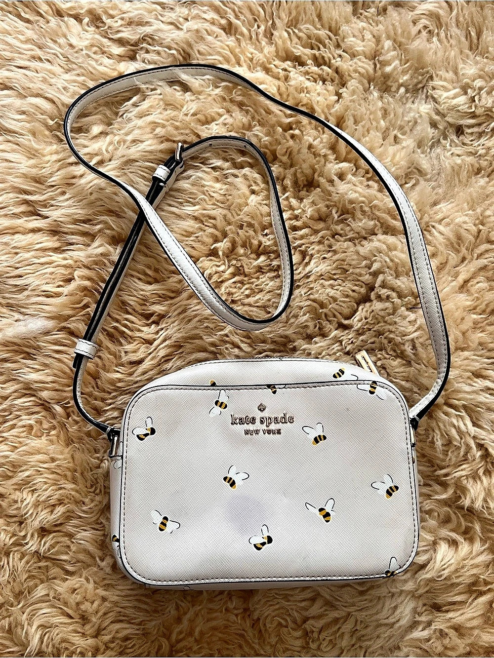 kate spade new york Staci Bee Mini Camera Bag White & Black